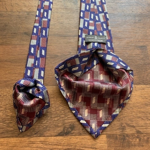 Robert Talbott “Seven Fold” Red, White & Blue Tie - Picture 4 of 8